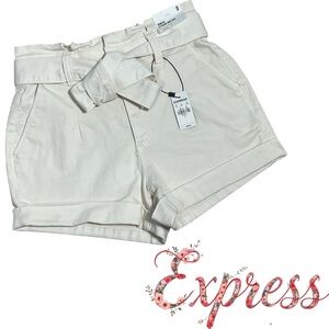Express ivory stretch denim high rise shorts size 0